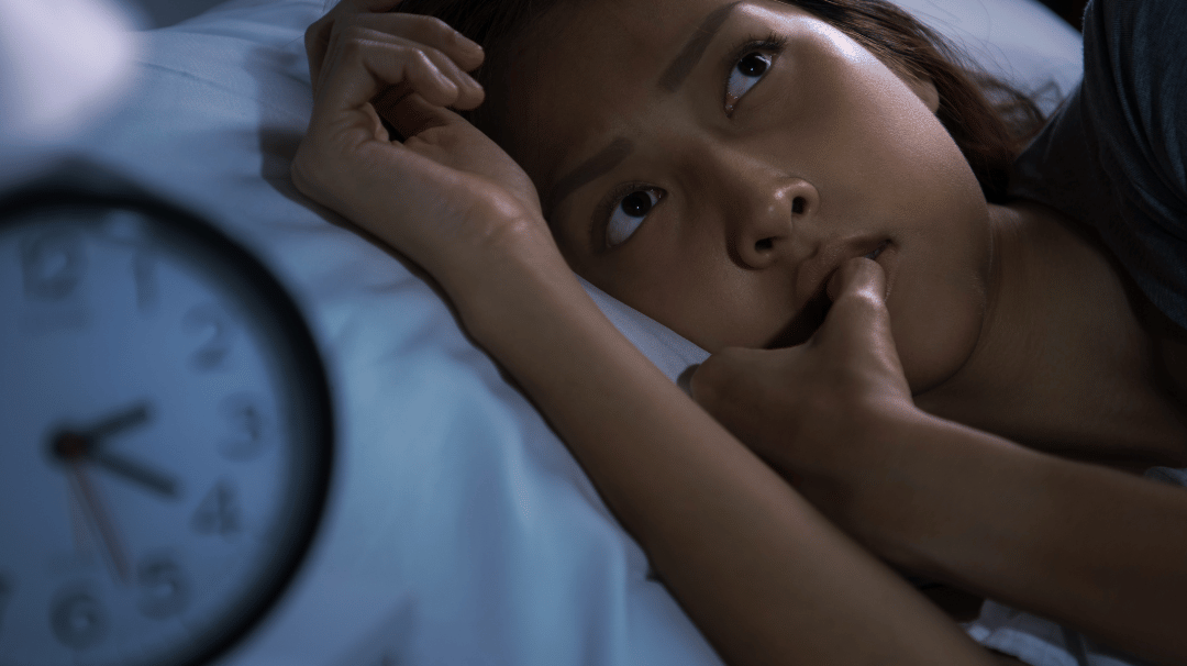 Cara menghilangkan insomnia di malam hari dengan langkah alami yang terbukti membantu tidur lebih cepat, nyenyak, dan bangun segar tanpa obat.