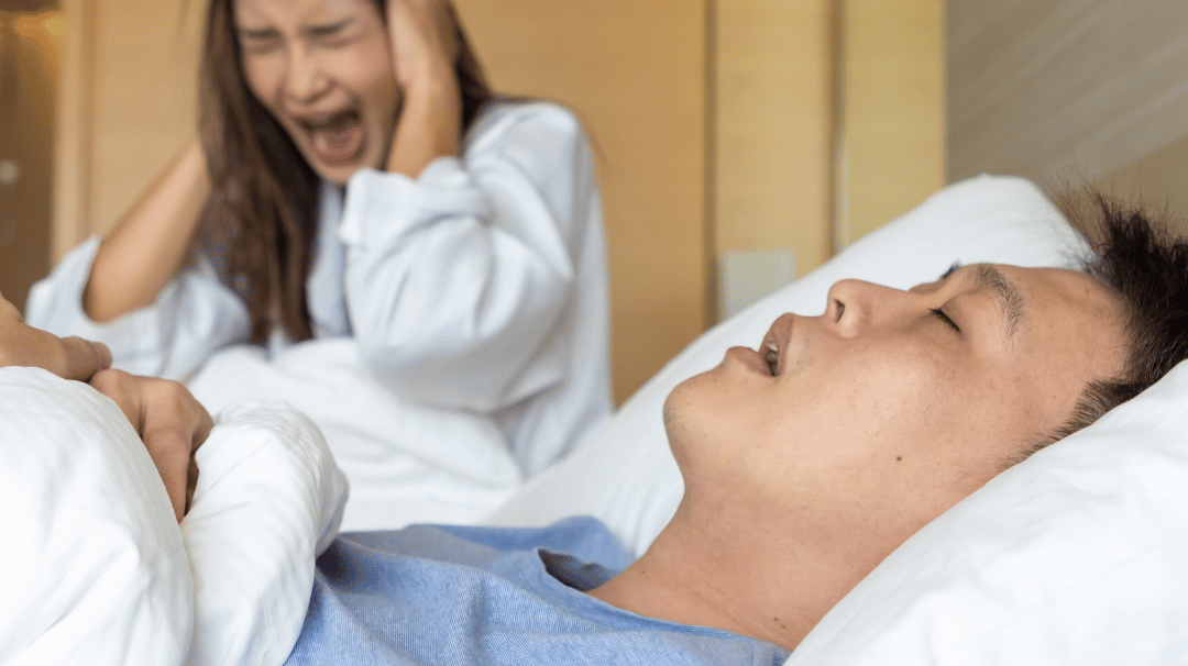 Cara menghilangkan ngorok saat tidur secara alami