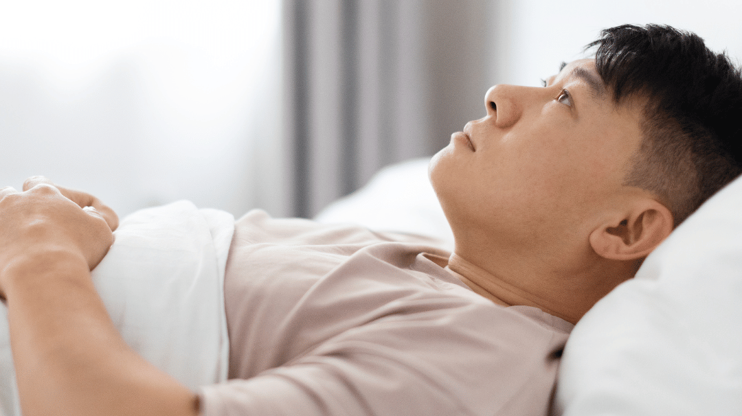 Terungkap! Arti Tidur Mata Terbuka Menurut Primbon Jawa