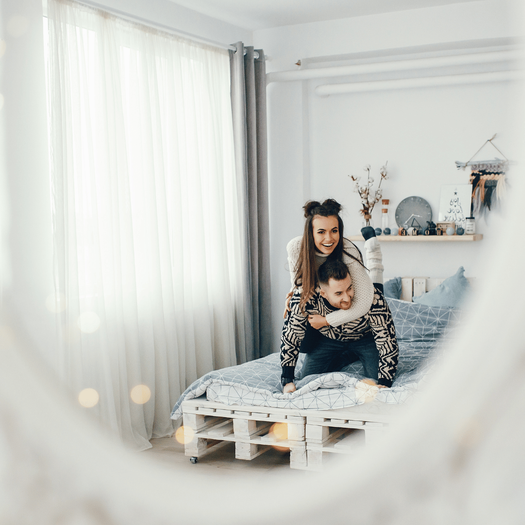 Warna cat kamar tidur romantis